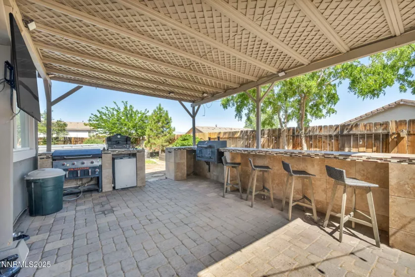 1720 Blue Oak, Fernley, Nevada 89408, 5 Bedrooms Bedrooms, ,3 BathroomsBathrooms,Residential,Residential,Blue Oak,250051751
