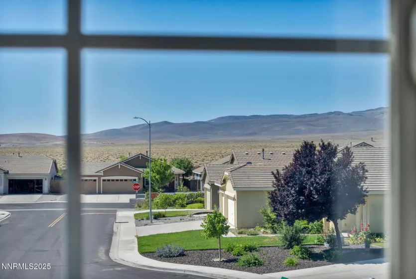 1720 Blue Oak, Fernley, Nevada 89408, 5 Bedrooms Bedrooms, ,3 BathroomsBathrooms,Residential,Residential,Blue Oak,250051751