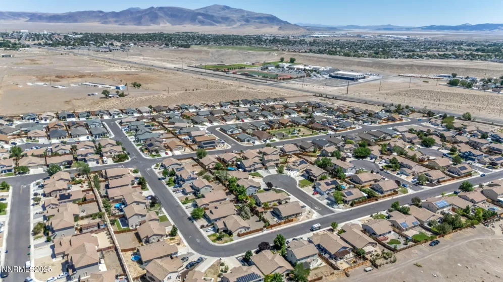1720 Blue Oak, Fernley, Nevada 89408, 5 Bedrooms Bedrooms, ,3 BathroomsBathrooms,Residential,Residential,Blue Oak,250051751