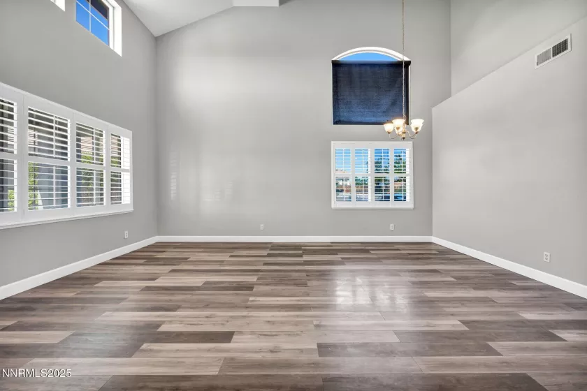 1720 Blue Oak, Fernley, Nevada 89408, 5 Bedrooms Bedrooms, ,3 BathroomsBathrooms,Residential,Residential,Blue Oak,250051751