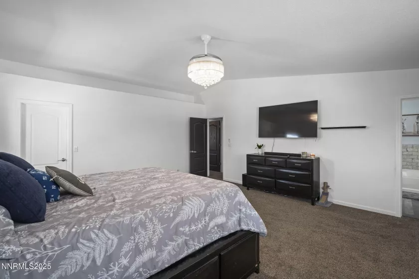 18204 Cedar View, Reno, Nevada 89508, 5 Bedrooms Bedrooms, ,3 BathroomsBathrooms,Residential,Residential,Cedar View,250051756
