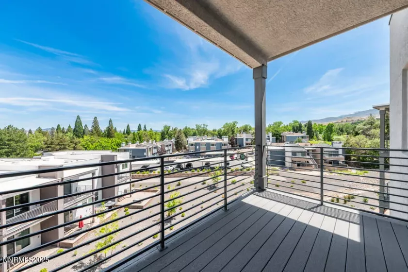 1513 Golf Club, Reno, Nevada 89519, 3 Bedrooms Bedrooms, ,4 BathroomsBathrooms,Residential,Residential,Golf Club,250051765