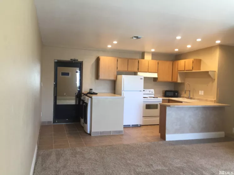 476 Sunshine, Reno, Nevada 89502, 2 Bedrooms Bedrooms, ,1 BathroomBathrooms,Residential Lease,Manufactured,Sunshine,250051773