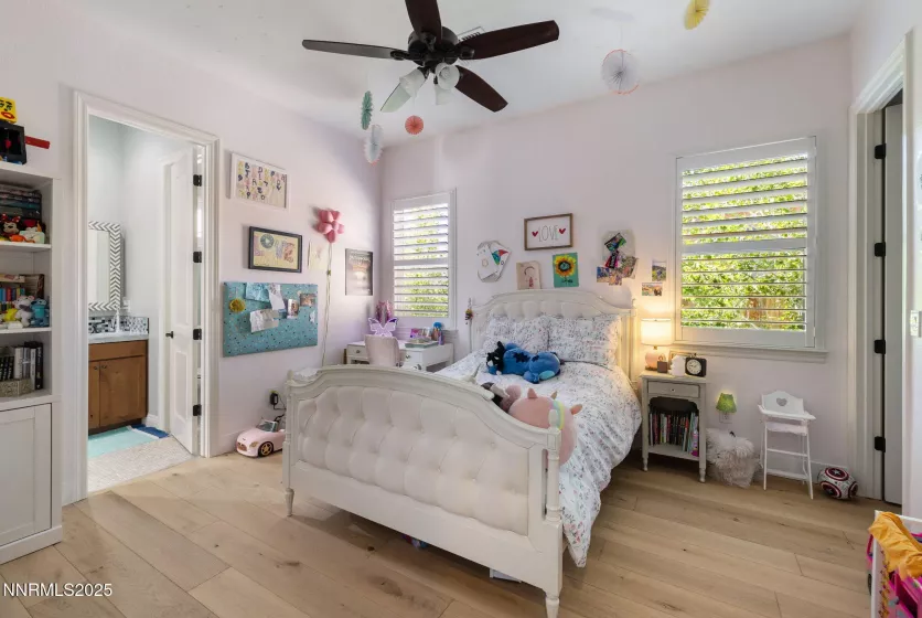 9885 Firefoot, Reno, Nevada 89521, 4 Bedrooms Bedrooms, ,3 BathroomsBathrooms,Residential,Residential,Firefoot,250051779