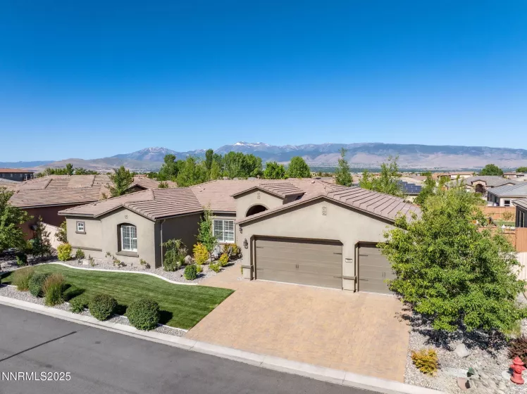 9885 Firefoot, Reno, Nevada 89521, 4 Bedrooms Bedrooms, ,3 BathroomsBathrooms,Residential,Residential,Firefoot,250051779