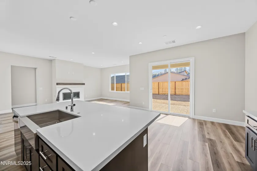 182 Commodore, Reno, Nevada 89523, 3 Bedrooms Bedrooms, ,3 BathroomsBathrooms,Residential,Residential,Commodore,250051780