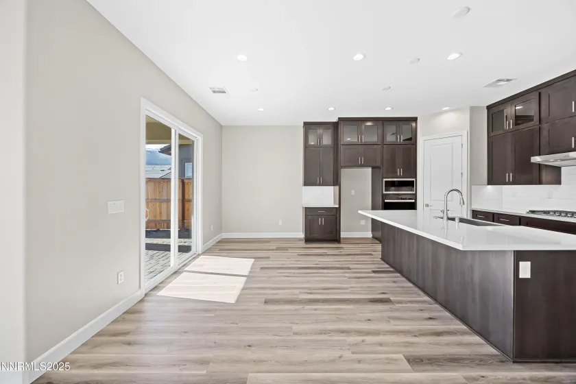 182 Commodore, Reno, Nevada 89523, 3 Bedrooms Bedrooms, ,3 BathroomsBathrooms,Residential,Residential,Commodore,250051780