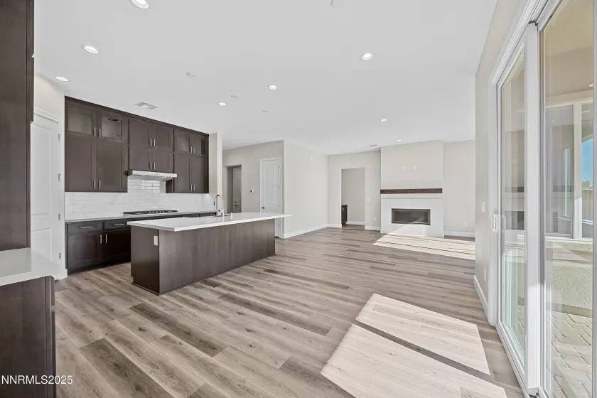 182 Commodore, Reno, Nevada 89523, 3 Bedrooms Bedrooms, ,3 BathroomsBathrooms,Residential,Residential,Commodore,250051780