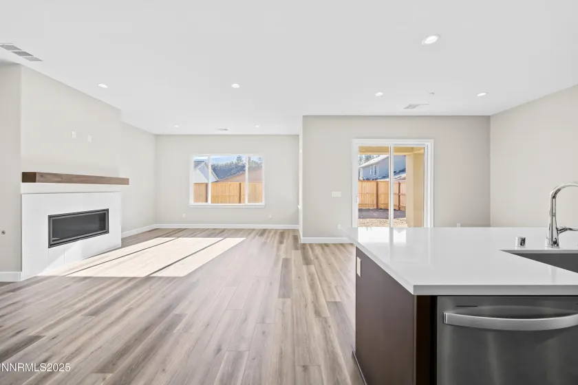 182 Commodore, Reno, Nevada 89523, 3 Bedrooms Bedrooms, ,3 BathroomsBathrooms,Residential,Residential,Commodore,250051780