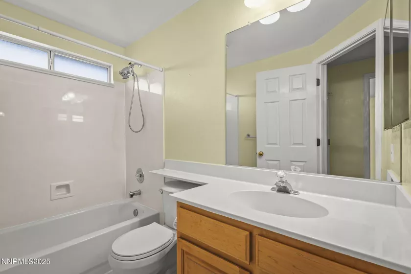 4950 San Diego, Sparks, Nevada 89436, 4 Bedrooms Bedrooms, ,3 BathroomsBathrooms,Residential,Residential,San Diego,250051787
