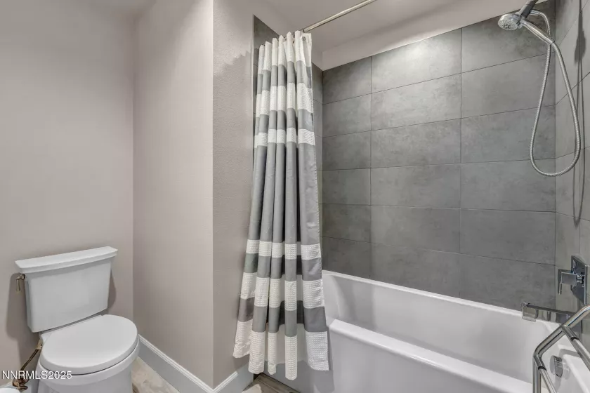 6161 Wycliffe, Reno, Nevada 89519, 3 Bedrooms Bedrooms, ,4 BathroomsBathrooms,Residential,Residential,Wycliffe,250051788