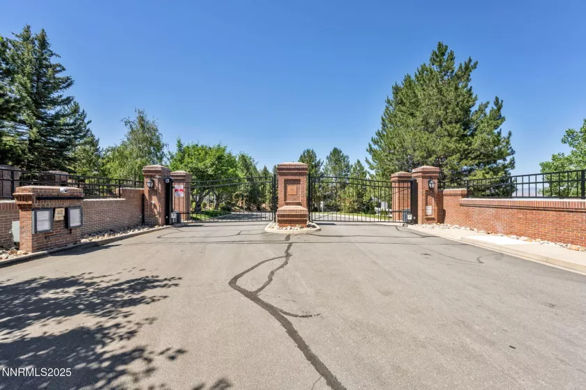 6161 Wycliffe, Reno, Nevada 89519, 3 Bedrooms Bedrooms, ,4 BathroomsBathrooms,Residential,Residential,Wycliffe,250051788