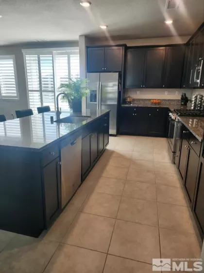 2025 Elk Falls, Sparks, Nevada 89436, 5 Bedrooms Bedrooms, ,3 BathroomsBathrooms,Residential Lease,Manufactured,Elk Falls,250051791
