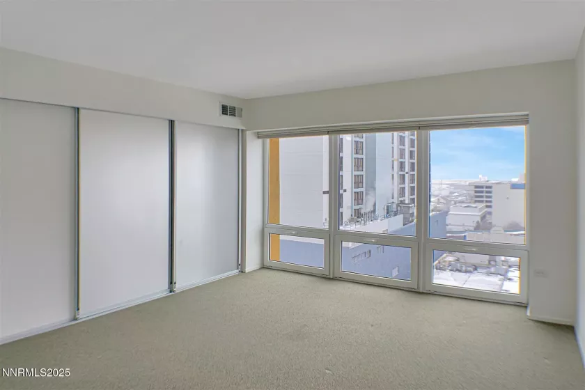 255 Sierra, Reno, Nevada 89501, 1 Bedroom Bedrooms, ,1 BathroomBathrooms,Residential Lease,Manufactured,Sierra,250051792