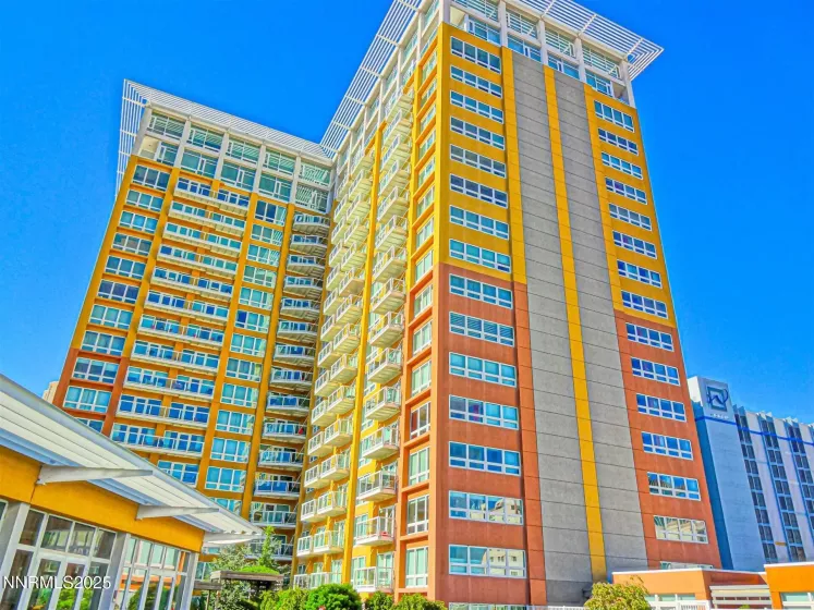 255 Sierra, Reno, Nevada 89501, 1 Bedroom Bedrooms, ,1 BathroomBathrooms,Residential Lease,Manufactured,Sierra,250051792