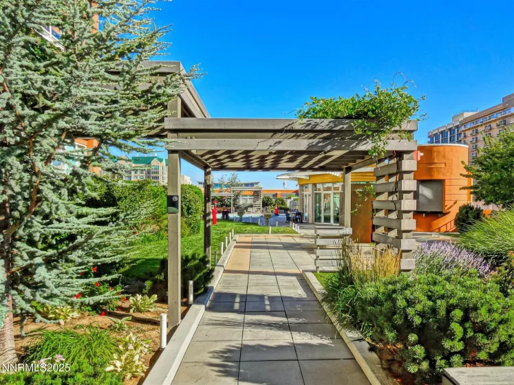 255 Sierra, Reno, Nevada 89501, 1 Bedroom Bedrooms, ,1 BathroomBathrooms,Residential Lease,Manufactured,Sierra,250051792