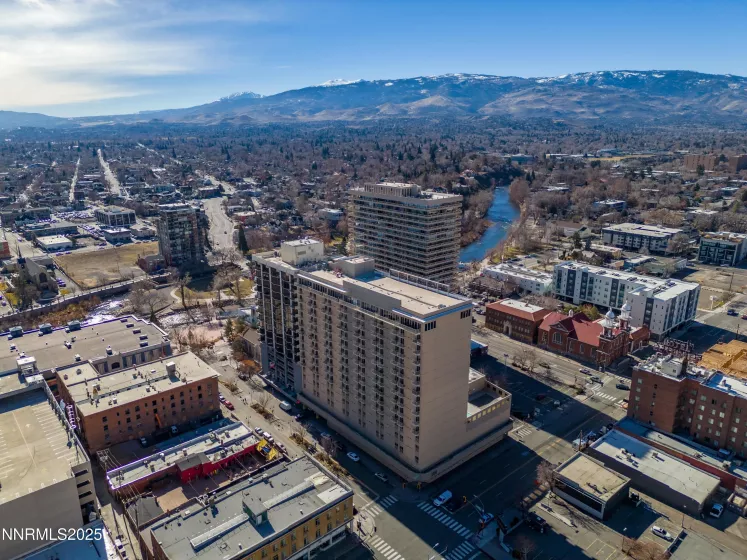 200 2nd, Reno, Nevada 89501, 2 Bedrooms Bedrooms, ,3 BathroomsBathrooms,Residential,Residential,2nd,250051796