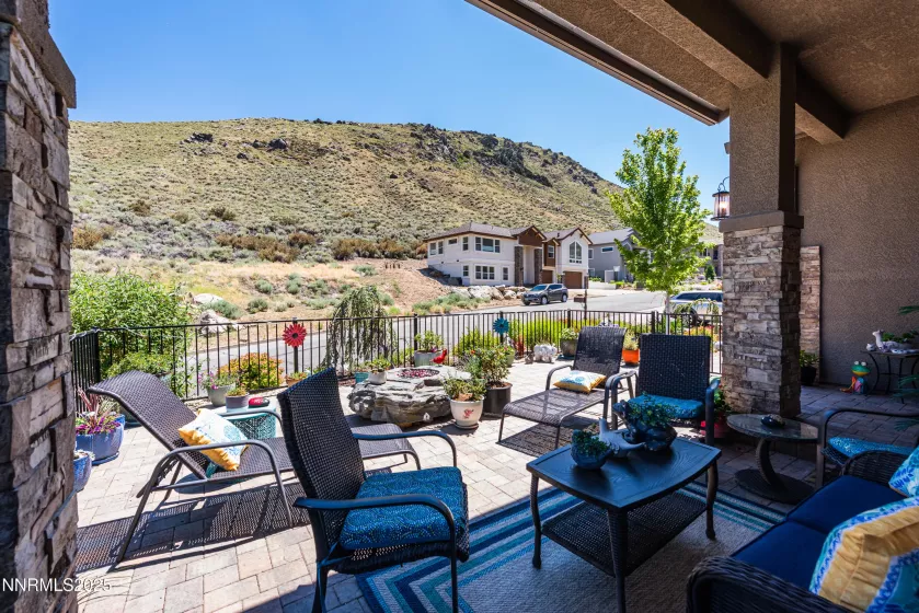 2092 Canterbury, Carson City, Nevada 89703, 4 Bedrooms Bedrooms, ,5 BathroomsBathrooms,Residential,Residential,Canterbury,250051795