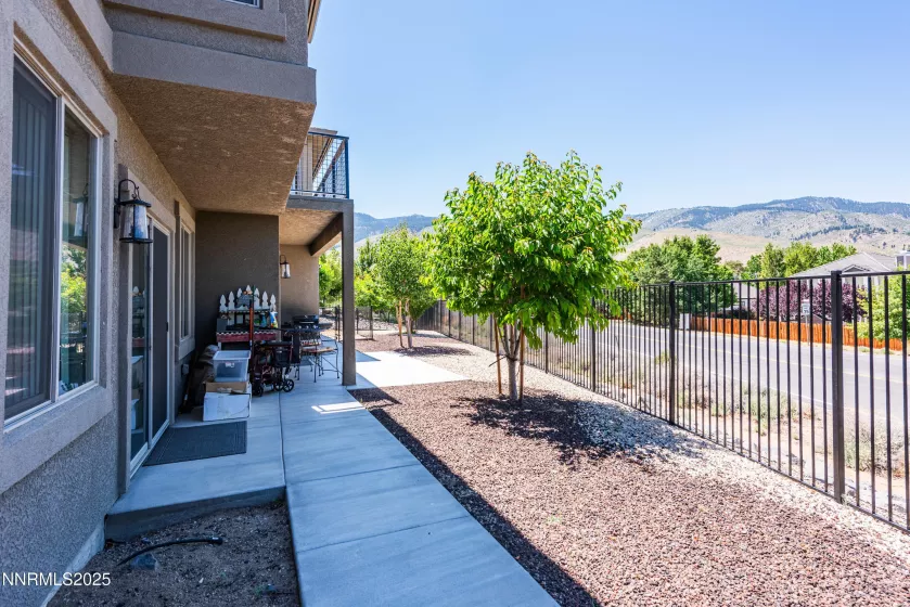 2092 Canterbury, Carson City, Nevada 89703, 4 Bedrooms Bedrooms, ,5 BathroomsBathrooms,Residential,Residential,Canterbury,250051795
