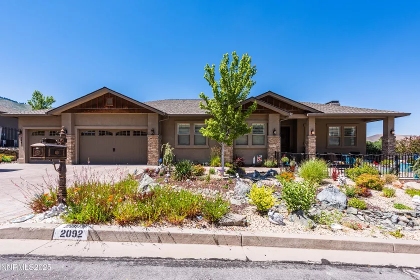 2092 Canterbury, Carson City, Nevada 89703, 4 Bedrooms Bedrooms, ,5 BathroomsBathrooms,Residential,Residential,Canterbury,250051795