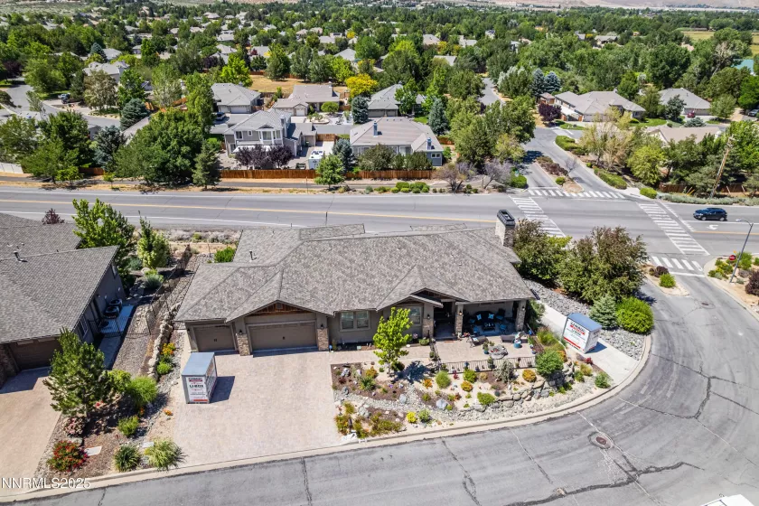 2092 Canterbury, Carson City, Nevada 89703, 4 Bedrooms Bedrooms, ,5 BathroomsBathrooms,Residential,Residential,Canterbury,250051795