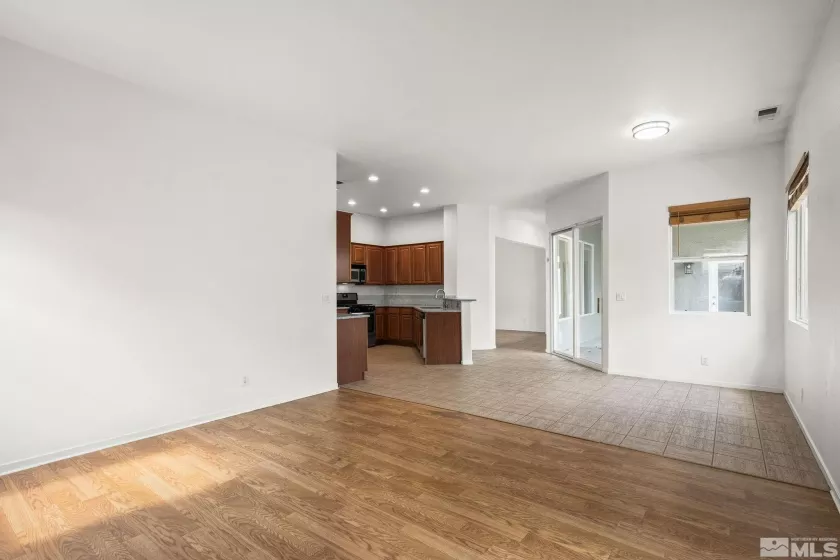 10452 Copper Wood, Reno, Nevada 89521, 3 Bedrooms Bedrooms, ,2 BathroomsBathrooms,Residential,Residential,Copper Wood,250004851