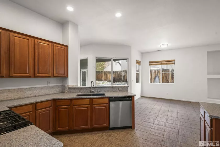 10452 Copper Wood, Reno, Nevada 89521, 3 Bedrooms Bedrooms, ,2 BathroomsBathrooms,Residential,Residential,Copper Wood,250004851