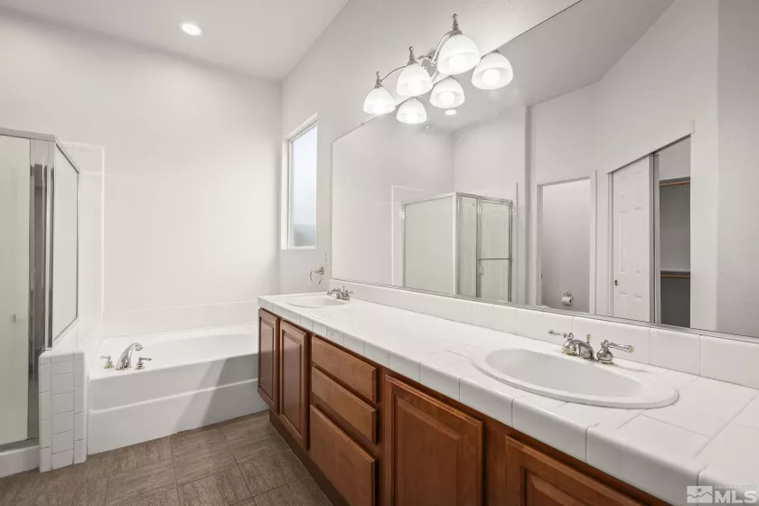 10452 Copper Wood, Reno, Nevada 89521, 3 Bedrooms Bedrooms, ,2 BathroomsBathrooms,Residential,Residential,Copper Wood,250004851