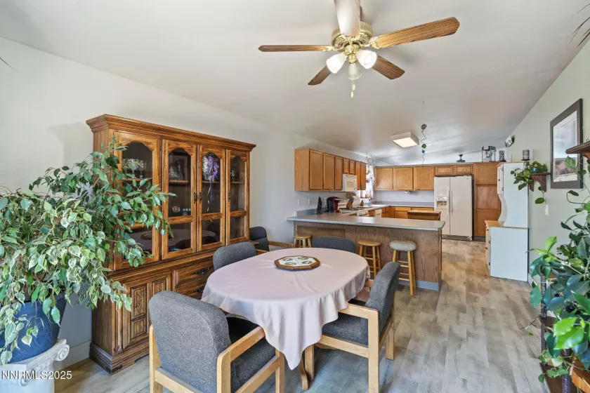 5886 Wishbone, Sun Valley, Nevada 89433, 4 Bedrooms Bedrooms, ,2 BathroomsBathrooms,Residential,Residential,Wishbone,250051804