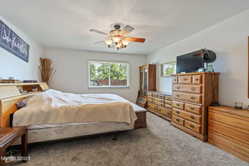 5886 Wishbone, Sun Valley, Nevada 89433, 4 Bedrooms Bedrooms, ,2 BathroomsBathrooms,Residential,Residential,Wishbone,250051804