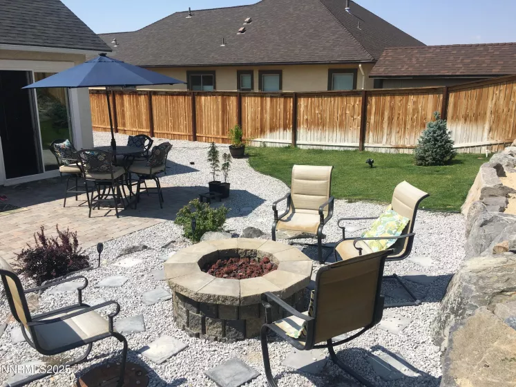 11720 Valley Crest, Sparks, Nevada 89441, 3 Bedrooms Bedrooms, ,3 BathroomsBathrooms,Residential,Residential,Valley Crest,250051805