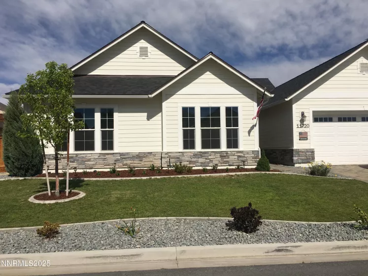 11720 Valley Crest, Sparks, Nevada 89441, 3 Bedrooms Bedrooms, ,3 BathroomsBathrooms,Residential,Residential,Valley Crest,250051805