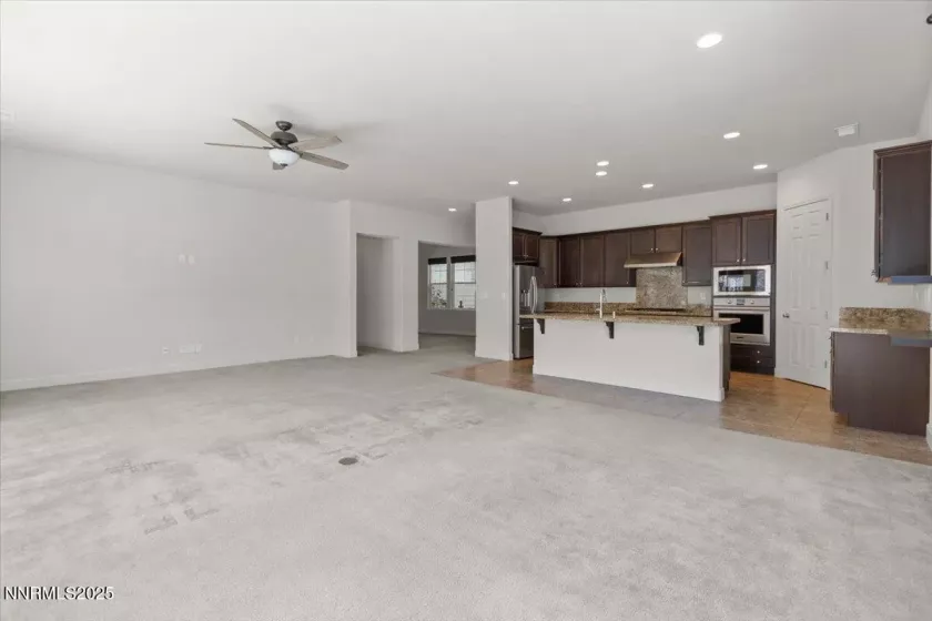 11720 Valley Crest, Sparks, Nevada 89441, 3 Bedrooms Bedrooms, ,3 BathroomsBathrooms,Residential,Residential,Valley Crest,250051805