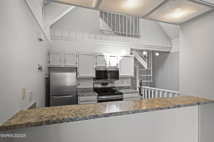 989 Tahoe, Incline Village, Nevada 89451, 3 Bedrooms Bedrooms, ,2 BathroomsBathrooms,Residential,Residential,Tahoe,250051807