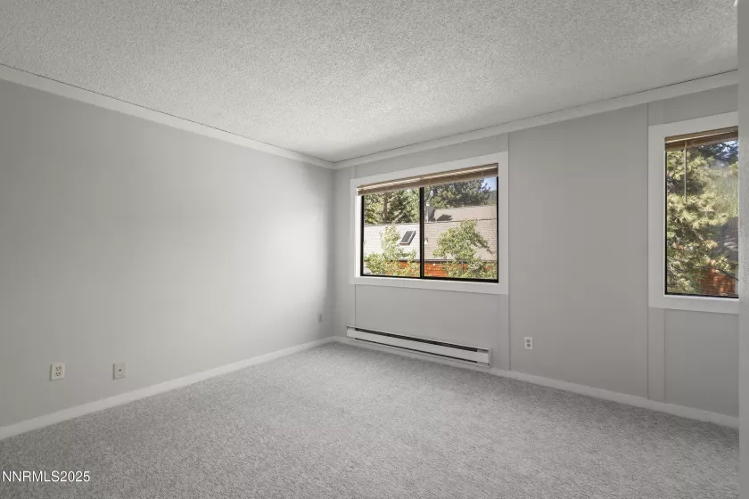 989 Tahoe, Incline Village, Nevada 89451, 3 Bedrooms Bedrooms, ,2 BathroomsBathrooms,Residential,Residential,Tahoe,250051807