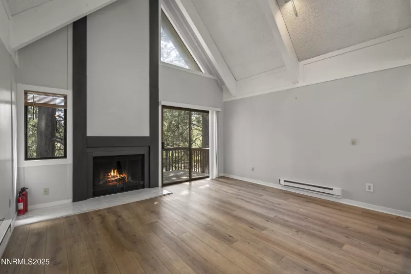 989 Tahoe, Incline Village, Nevada 89451, 3 Bedrooms Bedrooms, ,2 BathroomsBathrooms,Residential,Residential,Tahoe,250051807