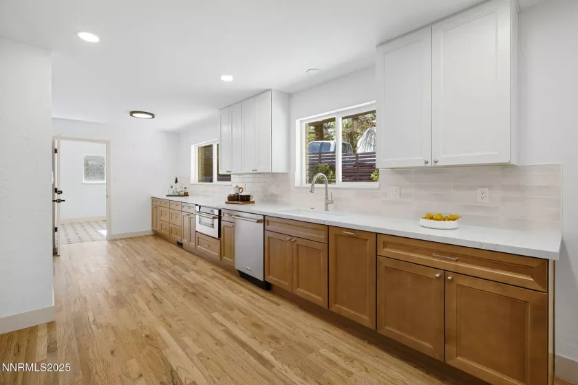 50 Moore, Reno, Nevada 89509, 5 Bedrooms Bedrooms, ,3 BathroomsBathrooms,Residential,Residential,Moore,250051809