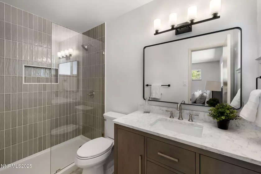 50 Moore, Reno, Nevada 89509, 5 Bedrooms Bedrooms, ,3 BathroomsBathrooms,Residential,Residential,Moore,250051809
