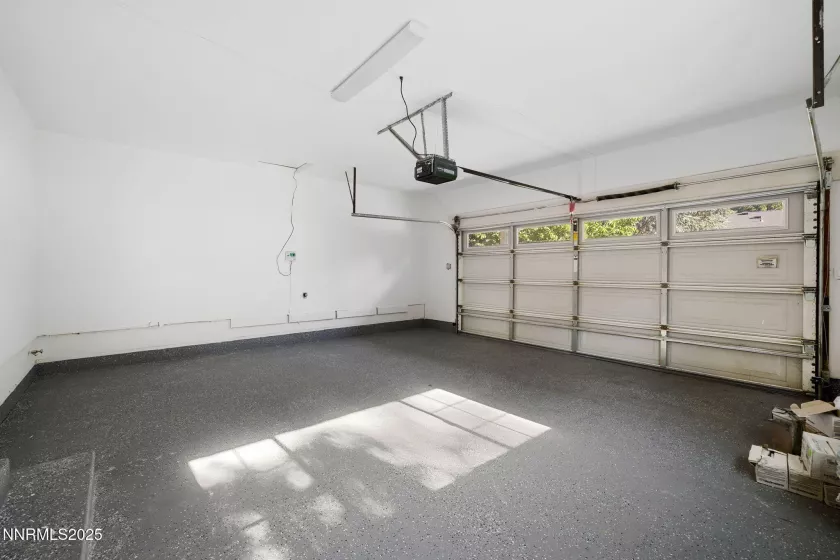 50 Moore, Reno, Nevada 89509, 5 Bedrooms Bedrooms, ,3 BathroomsBathrooms,Residential,Residential,Moore,250051809