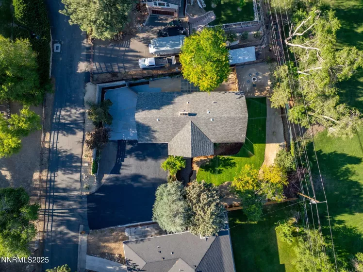 50 Moore, Reno, Nevada 89509, 5 Bedrooms Bedrooms, ,3 BathroomsBathrooms,Residential,Residential,Moore,250051809