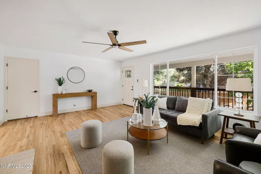 50 Moore, Reno, Nevada 89509, 5 Bedrooms Bedrooms, ,3 BathroomsBathrooms,Residential,Residential,Moore,250051809