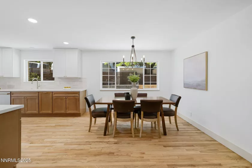 50 Moore, Reno, Nevada 89509, 5 Bedrooms Bedrooms, ,3 BathroomsBathrooms,Residential,Residential,Moore,250051809