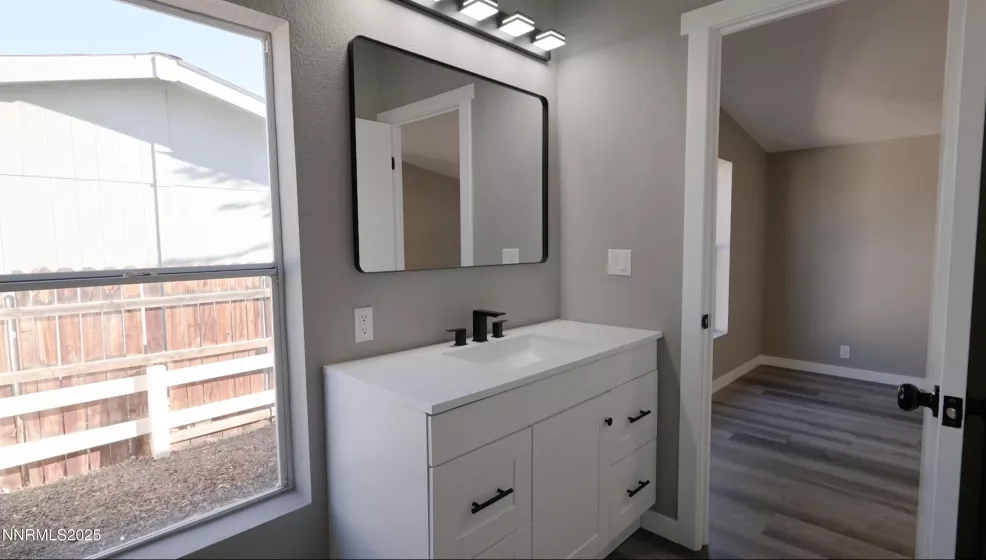 220 Glen Vista, Dayton, Nevada 89403, 3 Bedrooms Bedrooms, ,2 BathroomsBathrooms,Residential,Residential,Glen Vista,250051810