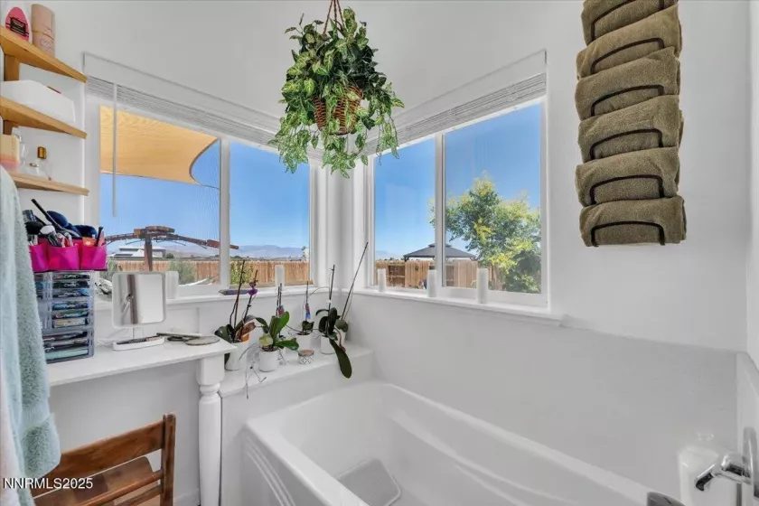 1178 Jasmine, Fernley, Nevada 89408, 3 Bedrooms Bedrooms, ,2 BathroomsBathrooms,Residential,Residential,Jasmine,250051811