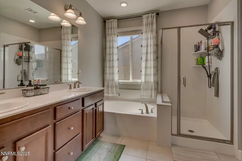 2617 Bridgetown, Sparks, Nevada 89436, 4 Bedrooms Bedrooms, ,2 BathroomsBathrooms,Residential,Residential,Bridgetown,250051812