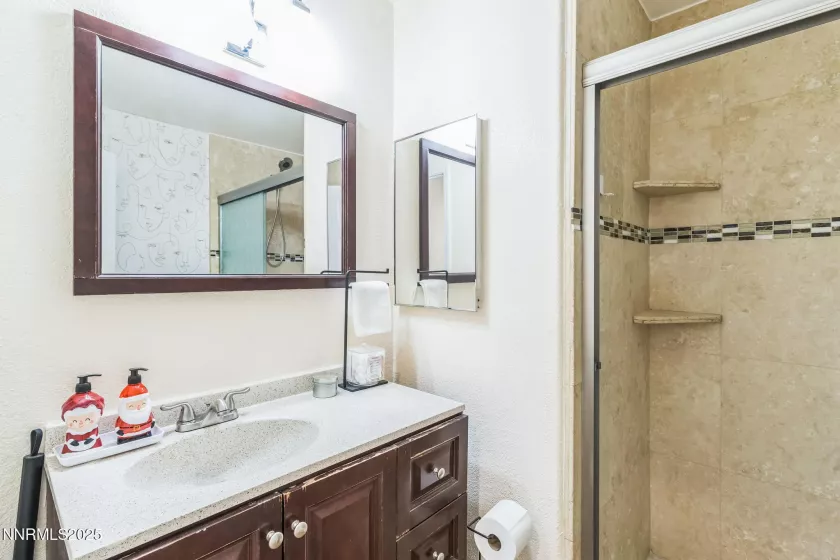 70 Blue Skies, Sparks, Nevada 89436, 4 Bedrooms Bedrooms, ,2 BathroomsBathrooms,Residential,Residential,Blue Skies,250051813
