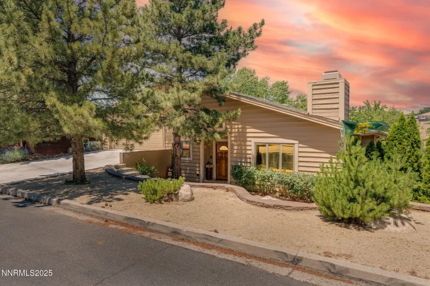 3597 Skyline View Dr, Reno, Nevada 89509, 3 Bedrooms Bedrooms, ,3 BathroomsBathrooms,Residential,Residential,Skyline View Dr,250051815