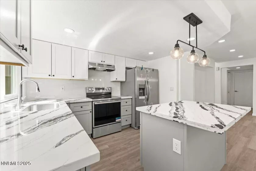 2719 Chavez, Reno, Nevada 89502, 3 Bedrooms Bedrooms, ,3 BathroomsBathrooms,Residential,Residential,Chavez,250051816