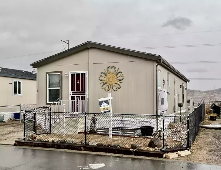7900 N Virginia St., Reno, Nevada 89506, 3 Bedrooms Bedrooms, 9 Rooms Rooms,2 BathroomsBathrooms,Manufactured,Residential,N Virginia,250051817