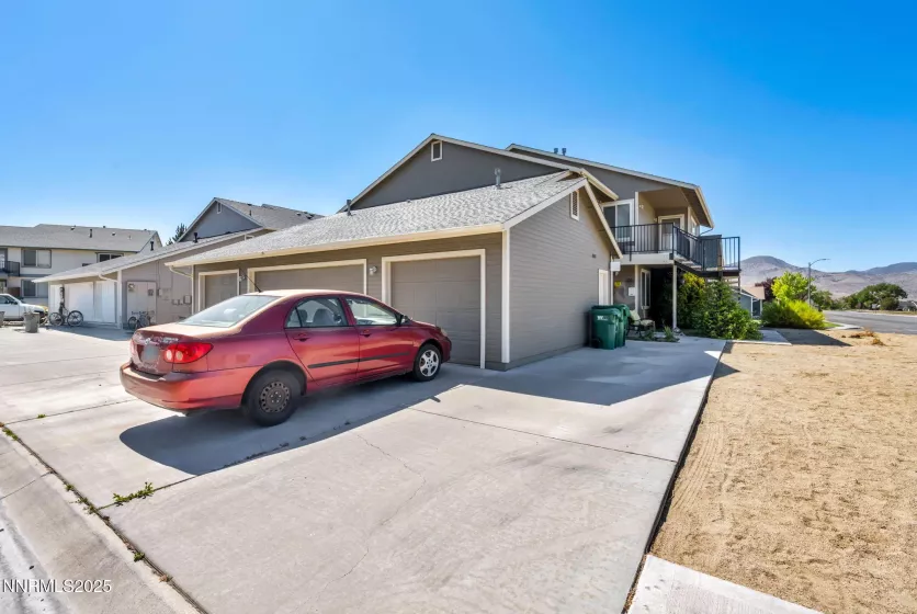 101 Palmer, Dayton, Nevada 89403, ,Residential Income,Residential,Palmer,250051817